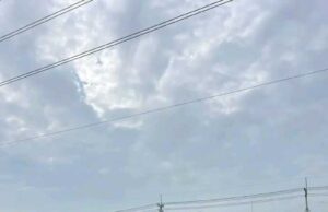 ด่วน! รถตู้รับส่งนักเรียน พลิกคว่ำ มีนักเรียนนั่งมาด้วย 20 ชีวิต..