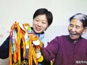 หญิงแก่จนๆ เก็บ “ทารกพิการ” มาเลี้ยง ใฝ่ดีโตเป็นด็อกเตอร์ ออกทีวีพูดสั้นๆ น้ำตาแม่ร่วง!