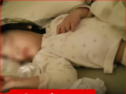 ลูกสาว 6 ขวบ นอนคนเดียว แต่บ่นตลอดว่า “เตียงแคบ” เอะใจเช็กกล้องวงจรปิด แม่ปล่อยโฮ!