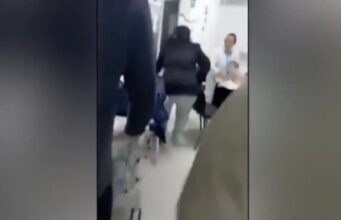 ผวากันทั้งตึก รพ. ร่างผู้เสียชีวิตในห้องดับจิตดิ้นเร่า ๆ จะออกจากถุง หลังเสียชีวิตไปนานถึง 5 ชม. จู่ ๆ ฟื้นคืนชีพ