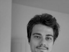 วงการบันเทิงเศร้า พระเอกดัง ประสบอุบัติเหตุชนรถบรรทุกดับคาที่ (ต่างประเทศ)