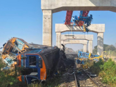 อายัดตัว “คนขับเครน” ยอมพูดแล้วต้นเหตุโศกนาฏกรรมเศร้า